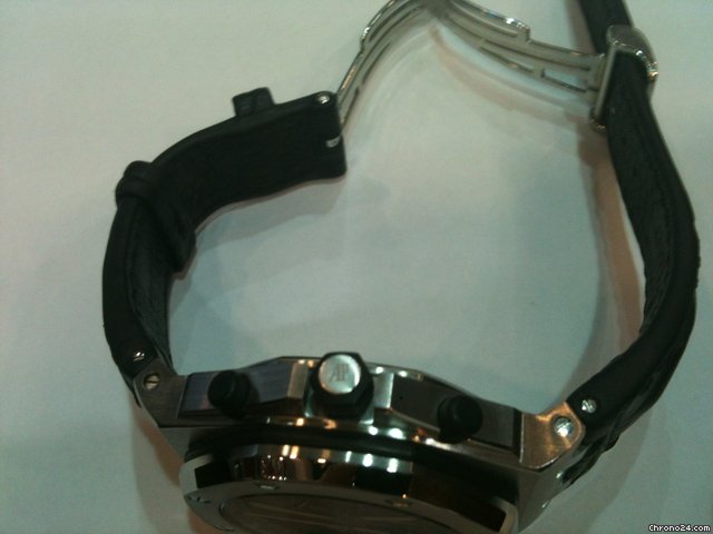Audemars Piguet Royal Oak Offshore Ginza (SS / Black / Leath WATCHES 2