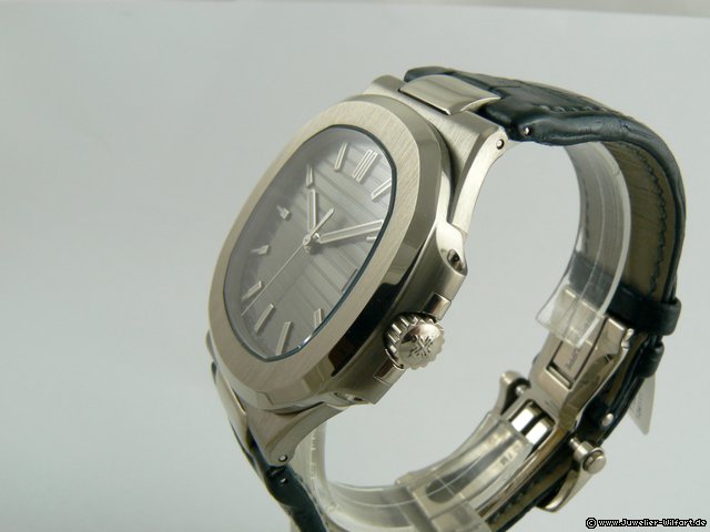 replica Patek Philippe NAUTILUS WHITEGOLD - NOS - 5711 WATCHES 1
