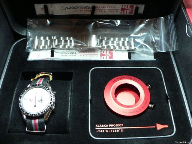 Omega Speedmaster Alaska Lim. edition WATCHES 2