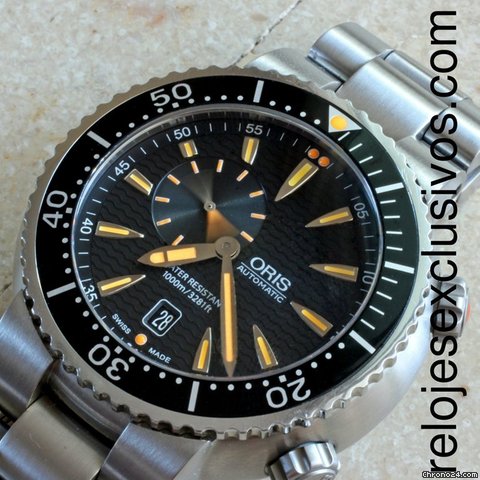 Oris Divers Small Second Date WATCHES 2