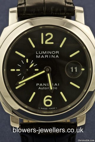 Panerai Luminor Marina PAM 00104. K series WATCHES 2