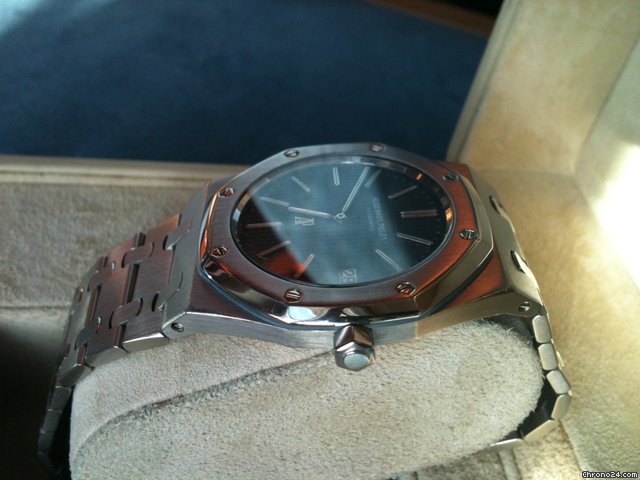 replica Audemars Piguet royal oak jumbo WATCHES 1