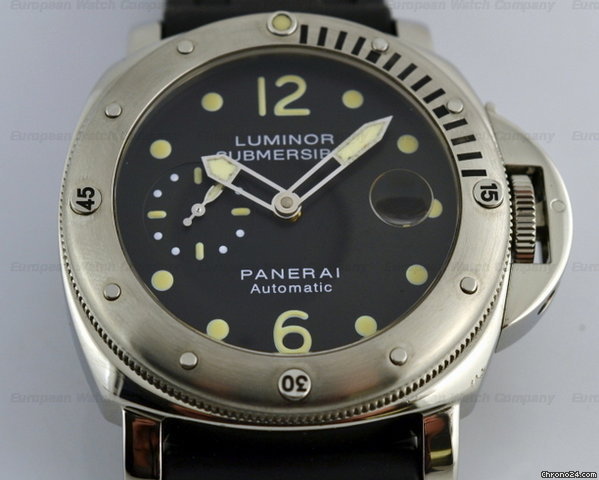 Panerai Luminor Submersible 44MM Titanium Automatic E Series (2003) WATCHES 2