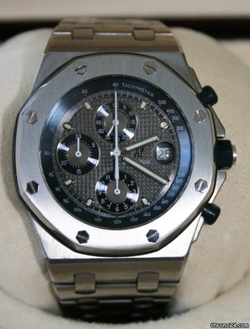 Audemars Piguet Royal Oak Offshore Titan WATCHES 2