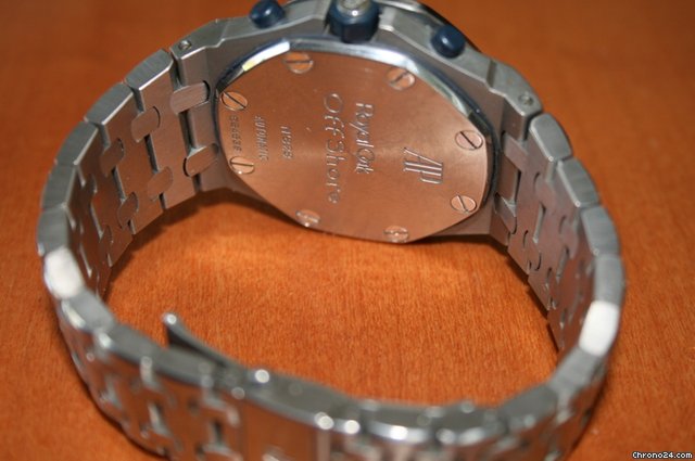 replica Audemars Piguet Royal Oak Offshore Titan WATCHES 1