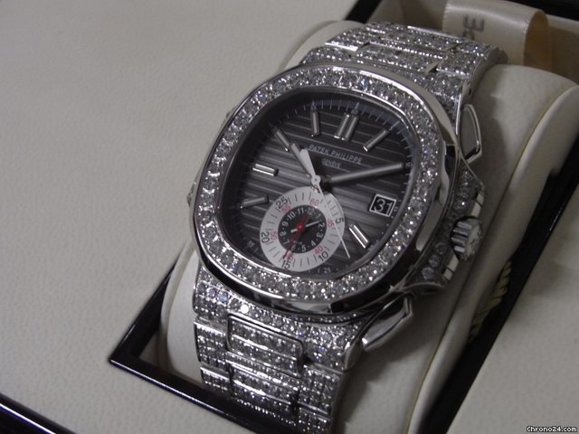Patek Philippe Nautilus 5980/1A Custom Diamond Set Limited Edition WATCHES 2