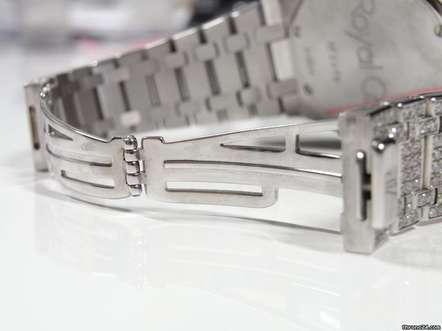 replica Audemars Piguet Royal Oak Offshore Chronograph Custom Diamond Set Unused WATCHES 1