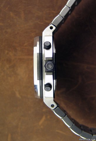 Audemars Piguet Royal Oak Offshore Steel Bracelet & Black dial WATCHES 2