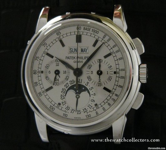 Patek Philippe Fine & Rare Chronograph Perpetual Calendar "Ref. 5970 G" Full Set WATCHES 2