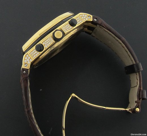 Audemars Piguet Yellow Gold Offshore Full Diamond Watch 26067BA WATCHES 2