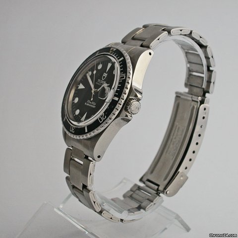 Tudor Submariner 75090 WATCHES 2