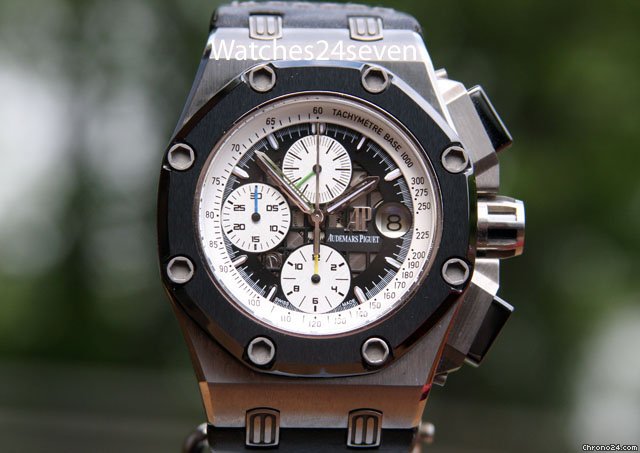 Audemars Piguet Reubens Barricello ll Ti Chronograph Special Edition 26078IO.OO.D001VS.01: WATCHES 2