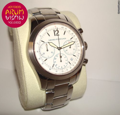Girard Perregaux Chrono Sport WATCHES 2