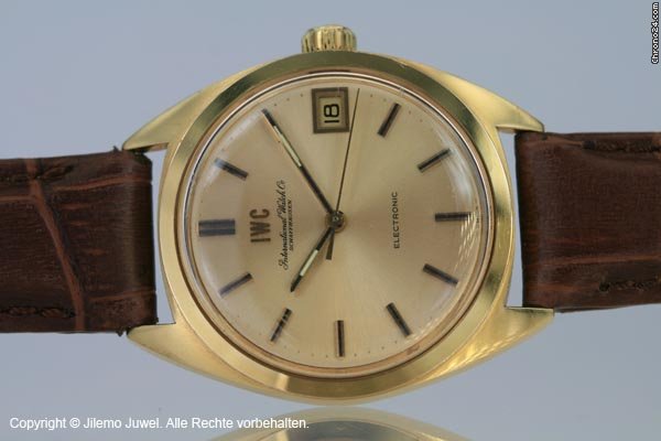 replica IWC Electronic 750 18 K Gelbgold mit Lederband WATCHES 1