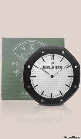 Audemars Piguet Wall Clock Royal Oak Black WATCHES 2