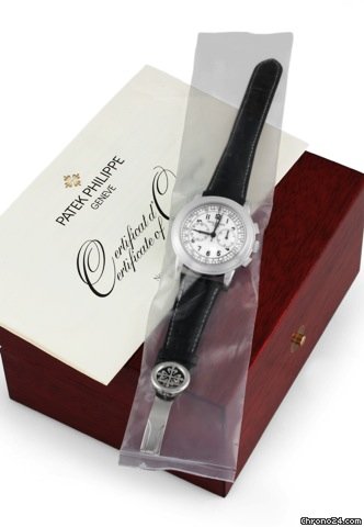 Patek Philippe CHRONOGRAPH REF. 5070G - FACTORY SEALED - WHITE GOLD WATCHES 2