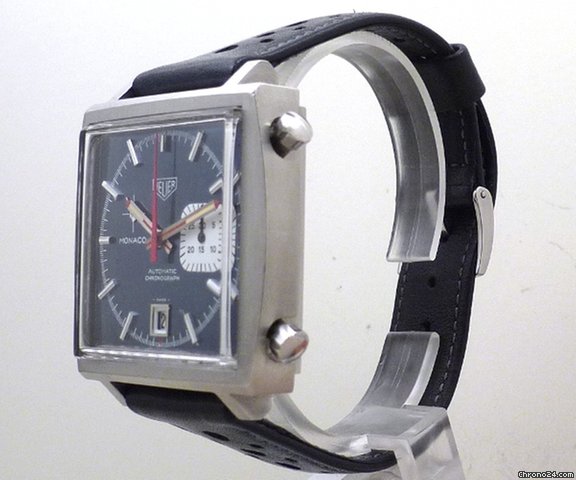 TAG Heuer "MONACO" VINTAGE MODEL YEAR 1972 WATCHES 2