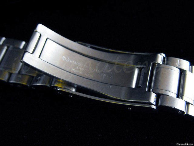 replica Omega Speedmaster WATCHES 1 