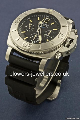 replica Panerai Luminor Submersible PAM 00187 WATCHES 1