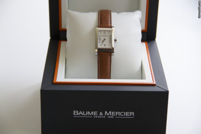 Baume & Mercier MOA08812 Watches Watch