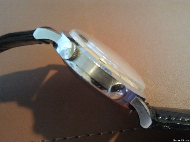 replica Jaeger-LeCoultre Memovox circa 1961 Vintage WATCHES 1 