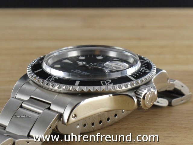 Tudor Submariner Date ref. 79090 aus 1991 mit Box und Papieren WATCHES 2