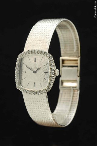 Omega Damenuhr in Weissgold WATCHES 2