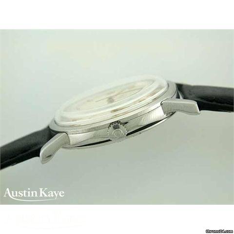 Omega Seamaster steel manual on strap WATCHES 2