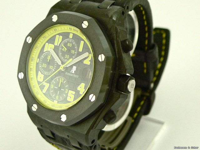 Audemars Piguet Royal Oak, Off Shore, Carbon, Bumble Bee WATCHES 2