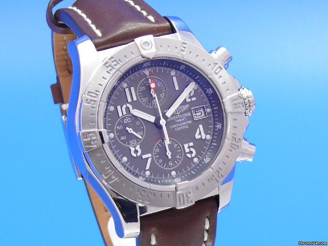 Breitling AEROMARINE CHRONO AVENGER WATCHES 2