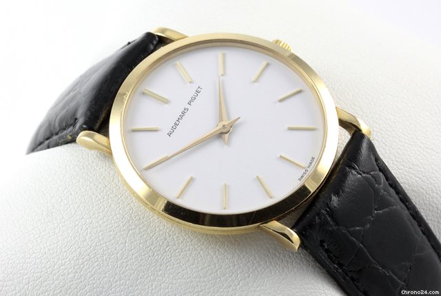 replica Audemars Piguet 18 KARAT GELBGOLD ULTRAFLACH HERRENUHR VON 1990 WATCHES 1