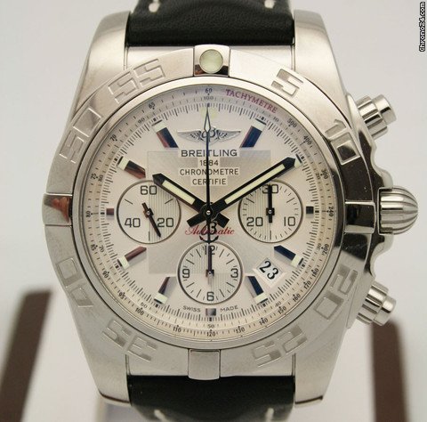 Breitling Chronomat 44 B01 AB011012/G684 WATCHES 2
