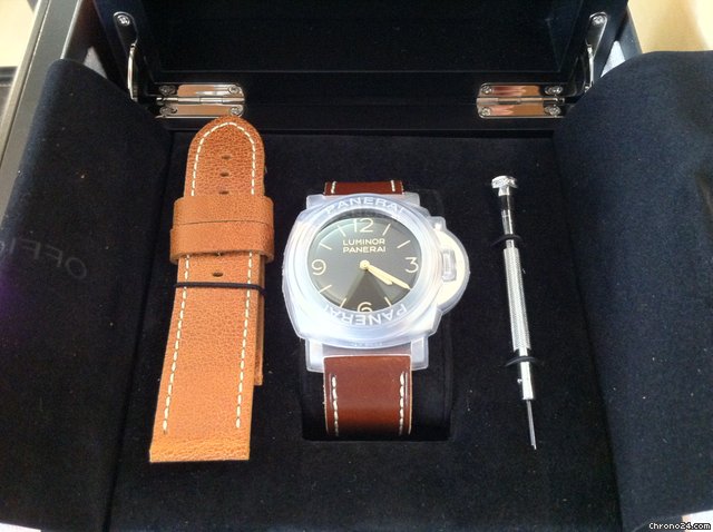 Panerai Luminor Marina Historic 1950 3 Day's WATCHES 2