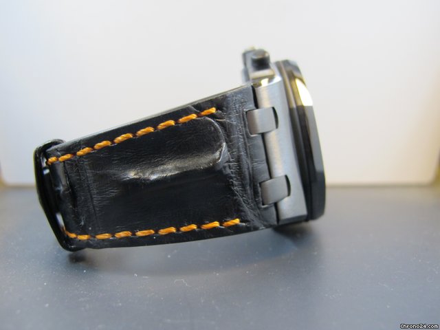 replica Audemars Piguet Offshore Vulcano DLC Beschichtung WATCHES 1