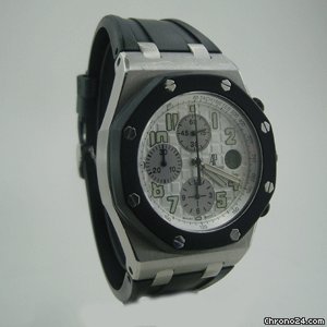 replica Audemars Piguet ROYAL OAK OFFSHORE STEEL & RUBBER WHiTE DiAL WATCHES 1