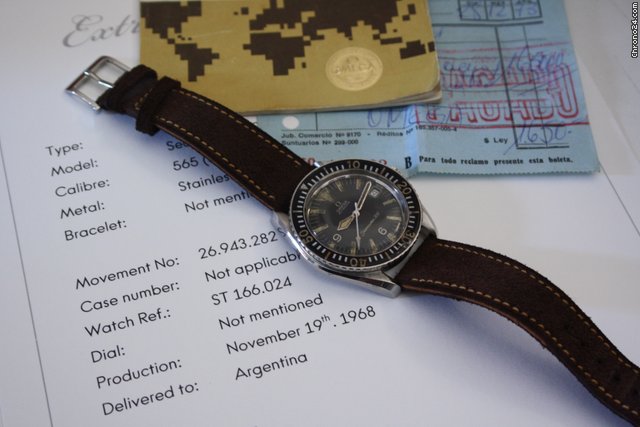 Omega SEAMASTER 300 GILT - ORIGINAL VINTAGE PAPERS WATCHES 2