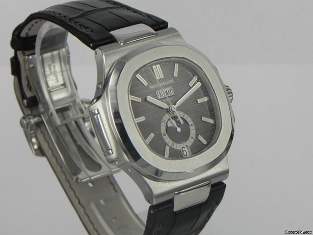 Patek Philippe NAUTILUS CALENDARIO ANNUALE WATCHES 2