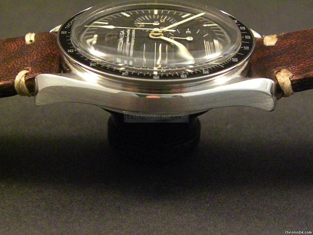 replica Omega SPEEDMASTER PRE-MOON WATCHES 1