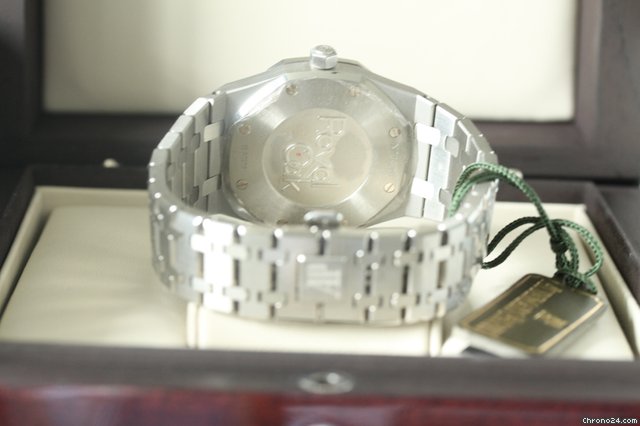 replica Audemars Piguet Royal Oak Day & Date (€ 9250,- Excl. VAT) WATCHES 1