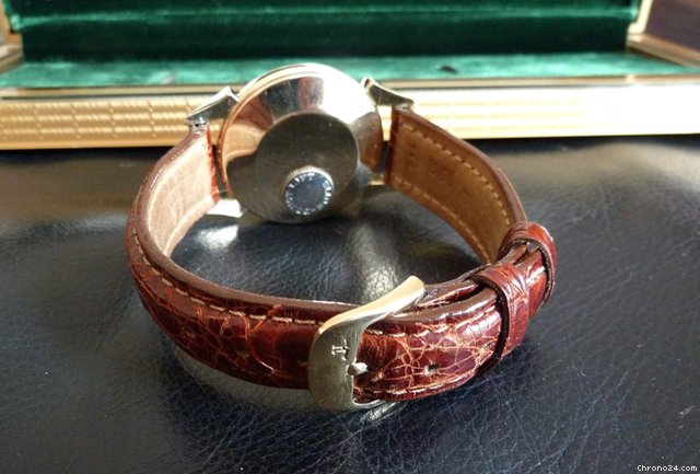 replica Jaeger-LeCoultre Futurematic komplett mit Box, Umkarton und Papieren WATCHES 1