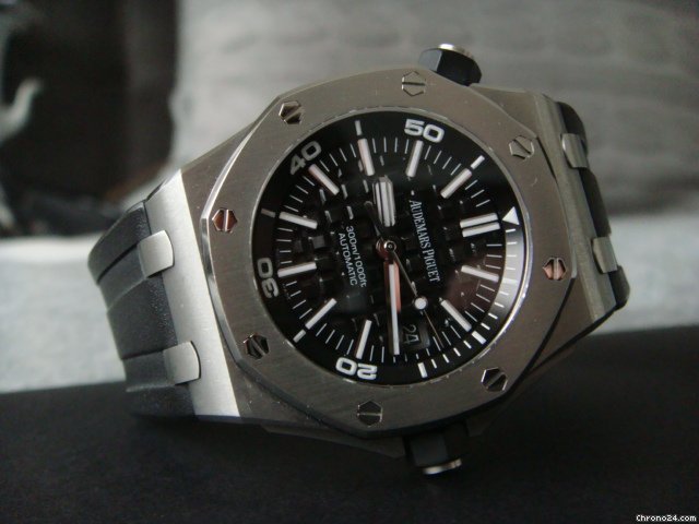 Audemars Piguet Royal Oak Offshore Diver WATCHES 2