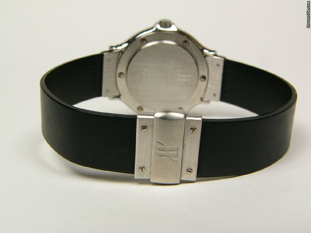 replica Hublot classic lady steel and rubber Mod. 1393.1 WATCHES 1