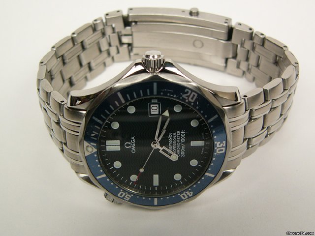 Omega Seamaster stainless steel blue dial and bezel Mod. 25318000 WATCHES 2