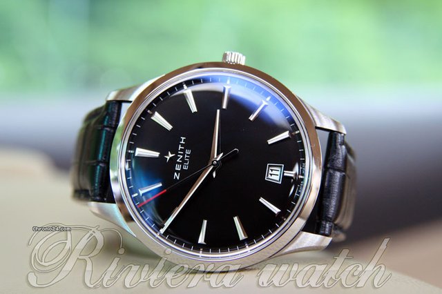 Zenith Captain Central Second WATCHES 2