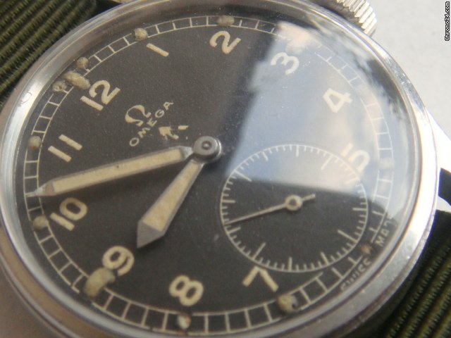 Omega Vintage Military UK Army 1944 WATCHES 2