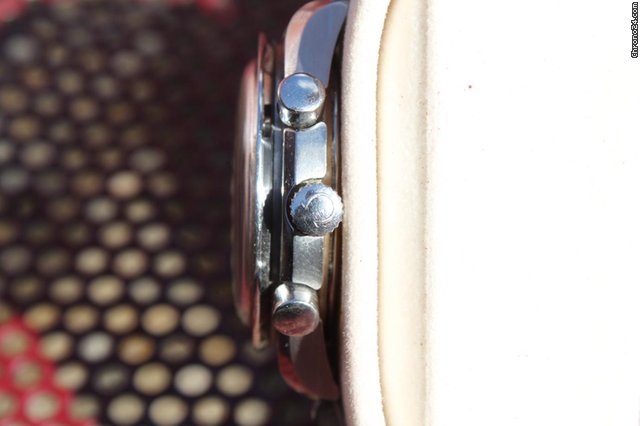 replica Omega Speedmaster WATCHES 1