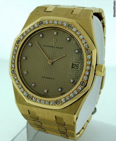 Audemars Piguet Royal Oak Jumbo Pre-owned WATCHES 2