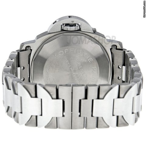 replica Panerai Luminor Submersible Automatic Titanium Mens Watch 00106 WATCHES 1