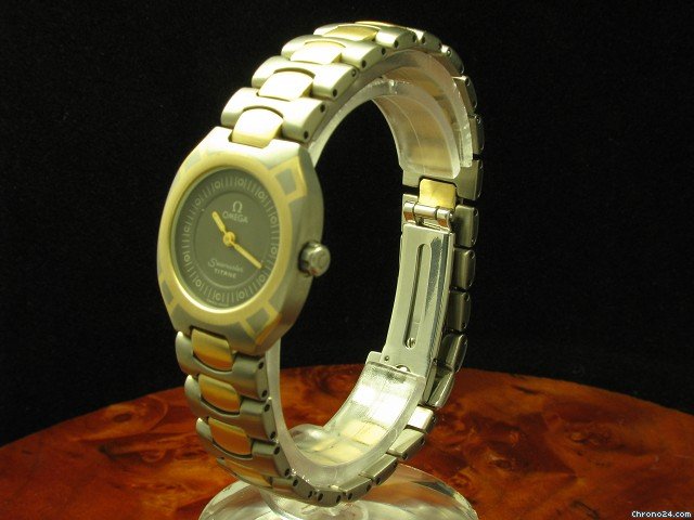 Omega Seamaster 18kt Gold / Titan Damenuhr Inkl. Box WATCHES 2
