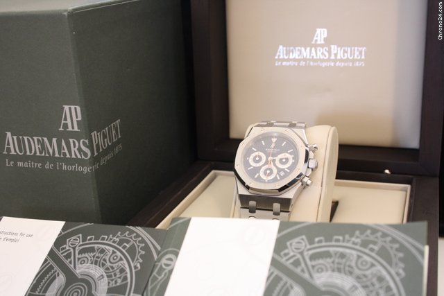 replica Audemars Piguet ROYAL OAK CHRONOGRAPH NEW MODEL 26300 - NEW 2012 - WATCHES 1